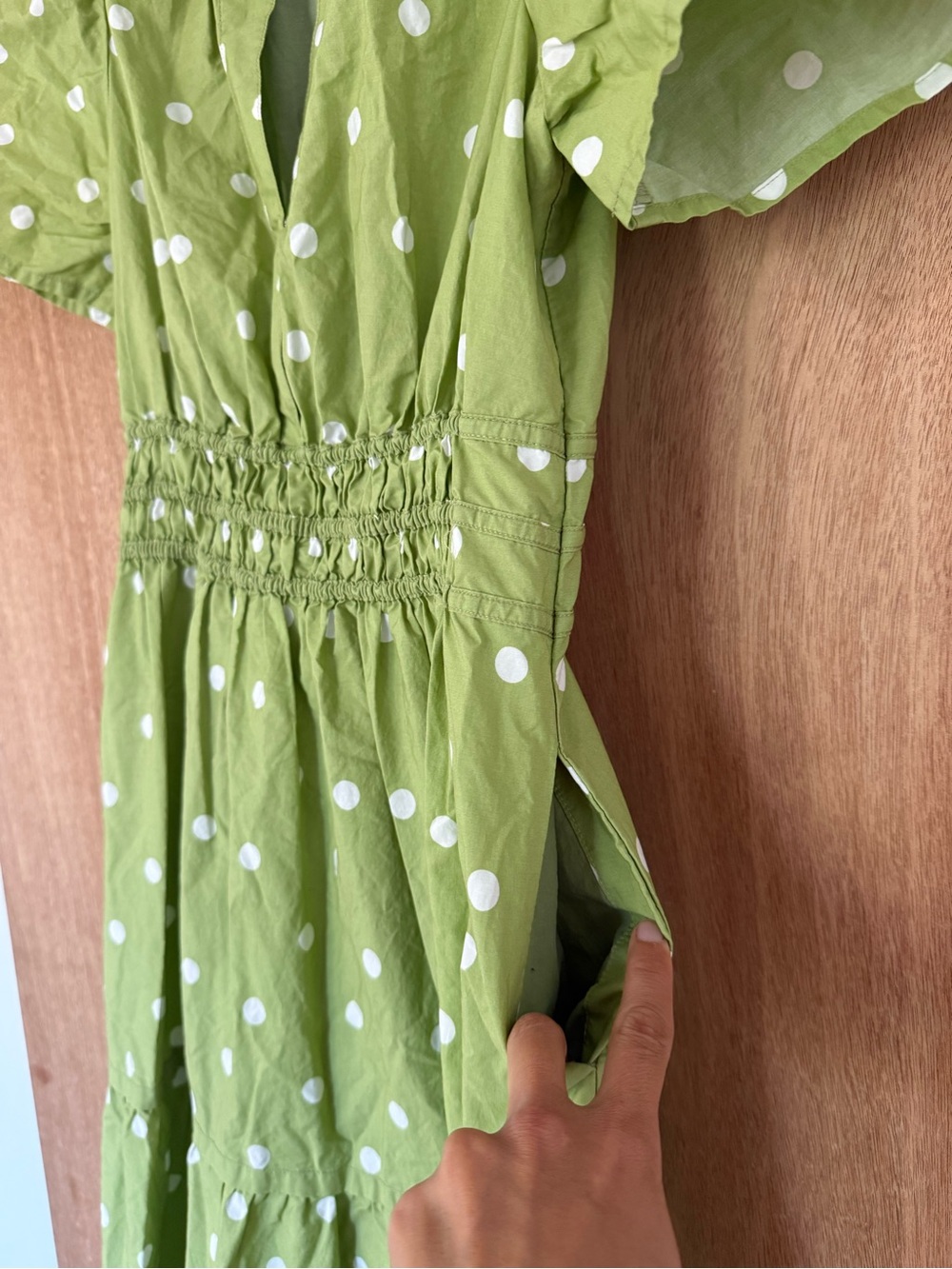 Anthropologie The Somerset Maxi Dress Light
Green White Polka Dot size- XS - Picture 3 of 8